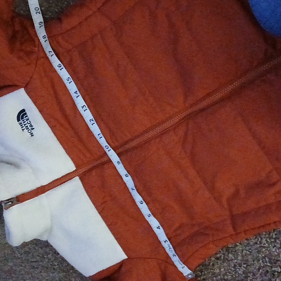 The North Face Collard Zip Up Sweater Size Small - Picture 12 of 15